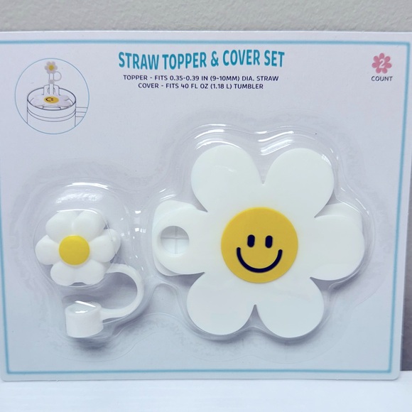 NWT Target Bullseye Playground Straw Topper & Cover Set- Flower - Picture 1 of 5